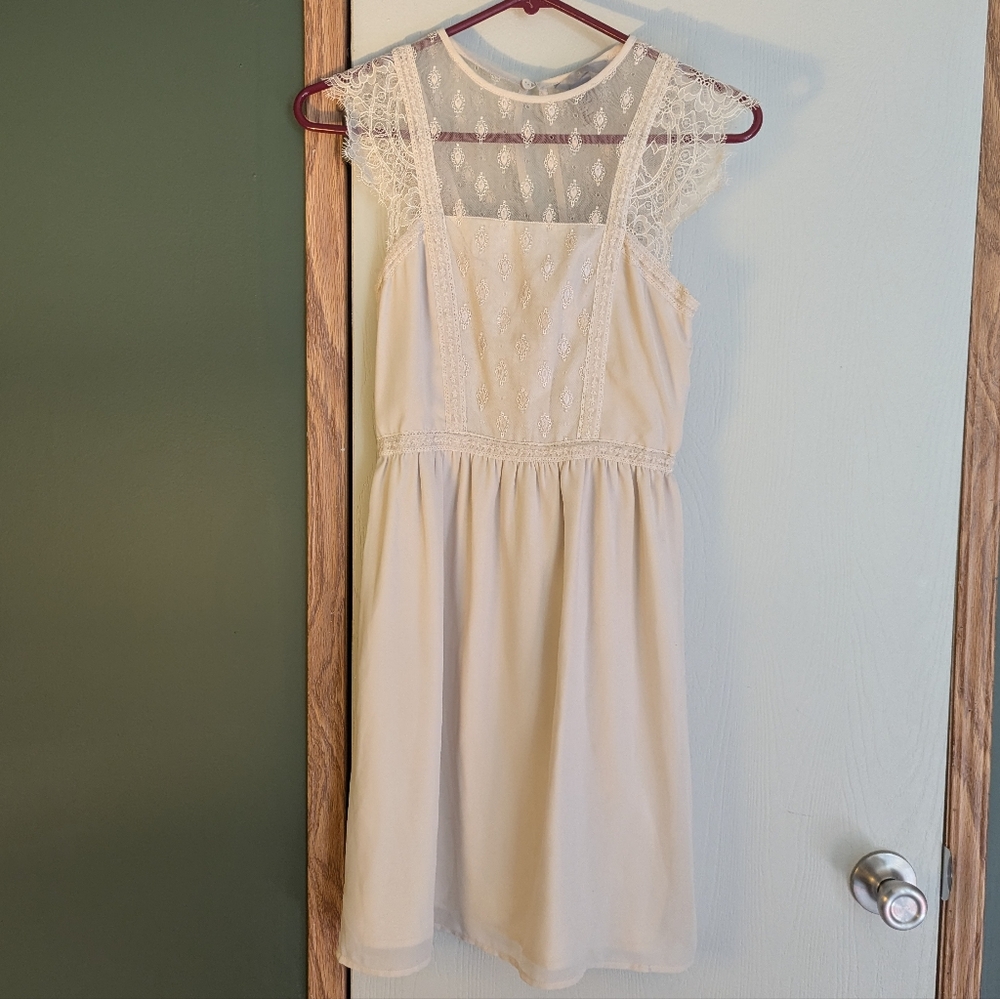 H&M Cream Lace Mini Dress